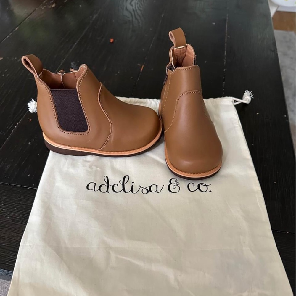 Adelisa and co
